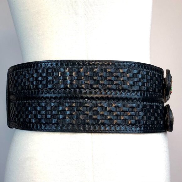Vintage 80's Wide Black Leather Belt Conchos Beads & Hand-Tooled 24–30.25” - Picture 2 of 14